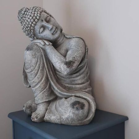 Warm And Welcoming Flat Downtown Akureyri Apartment Ngoại thất bức ảnh