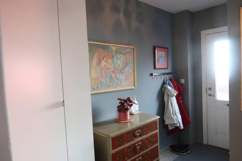 Warm And Welcoming Flat Downtown Akureyri Apartment Ngoại thất bức ảnh